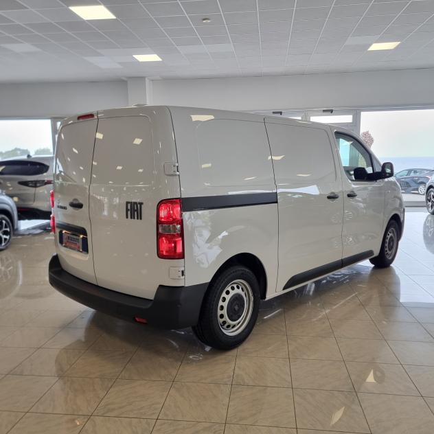 FIAT SCUDO VAN M 1.5 Diesel 120cv 3 Posti - Foto 5