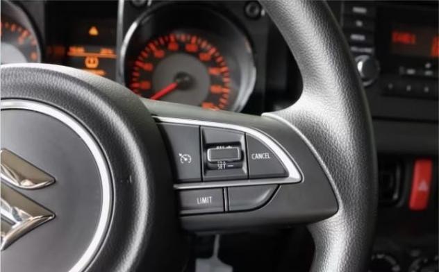 SUZUKI Jimny 1.5 - OFF ROAD rif. 22919051 - Foto 10