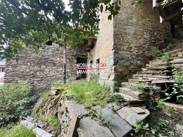 V000788 - CAPREZZO, RUSTICI STORICI IN PIAZZA - Foto 10