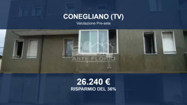 Immobile in asta di 95 m², box auto in vendita a Conegliano