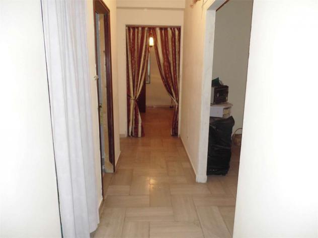 V001607 - VENDESI STABILE DI 680 MQ SU 4 LIVELLI - Foto 17
