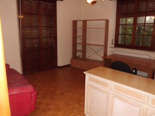 Affittasi stanze e posti letto a studenti - Foto 3