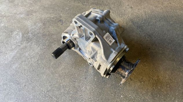 Ripartitore cambio Suzuki Swift Hybrid 4x4 del 2023 (23022335352R)