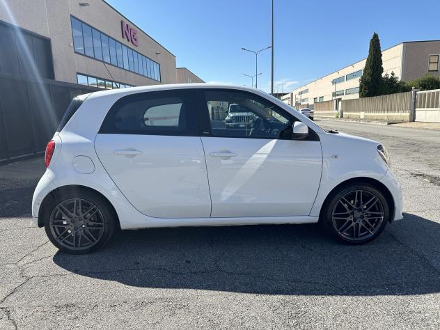 smart forfour 1.0 Twinamic Brabus 71cv - Foto 7