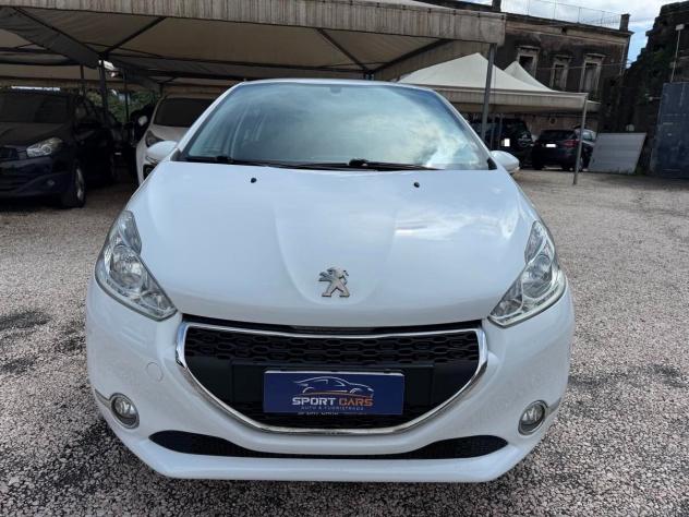 Peugeot 208 1.4 HDi 68 CV 5 porte Allure - Foto 2