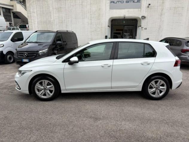 VOLKSWAGEN Golf 1.5 TGI DSG Life rif. 23888941 - Foto 8
