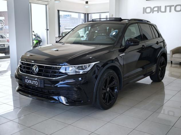 VW Tiguan 2.0 TDI 150cv DSG R-Line TETTO 2024 - Foto 2