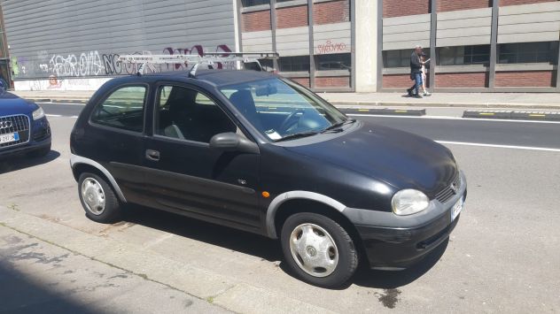 Opel Corsa 1.0 in buone condizioni - Torino o Savona