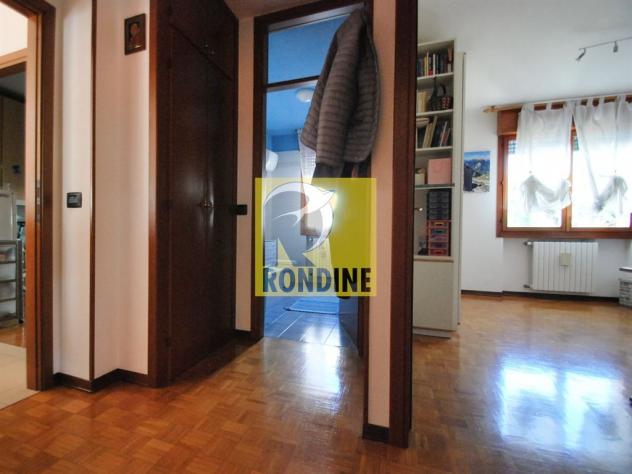 Spazioso appartamento in ottimo stato con 3 camere da letto - Foto 19