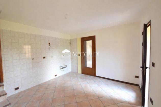 CASA AFFIANCATA di 4 vani e di 115 mq (GIAVERA DEL MONTELLO) rif. PE7B - Foto 9