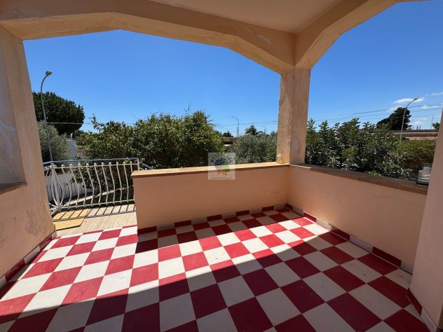 ARENELLA, VILLA INDIPENDENTE SU 2 LIVELLI, TERRENO DI 650 MQ, ABITABILITA' - Foto 4