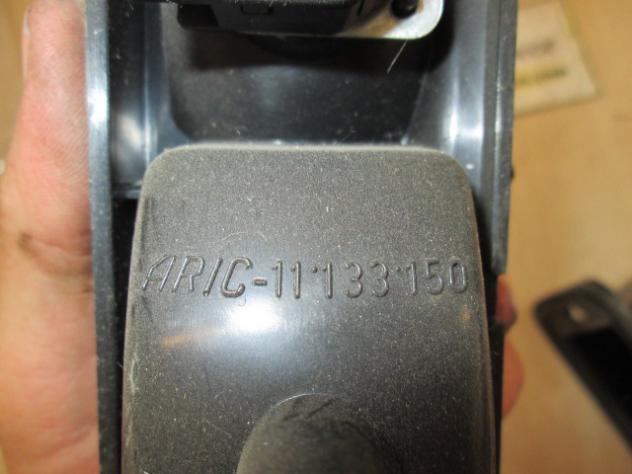 15.133.000 FANALINO FRECCIA INDICATORE DI DIREZIONE SINISTRO ARIC FIAT 132 1.6 B (1972 - 1975) RICAMBIO NUOVO 11.133.150 - Foto 3