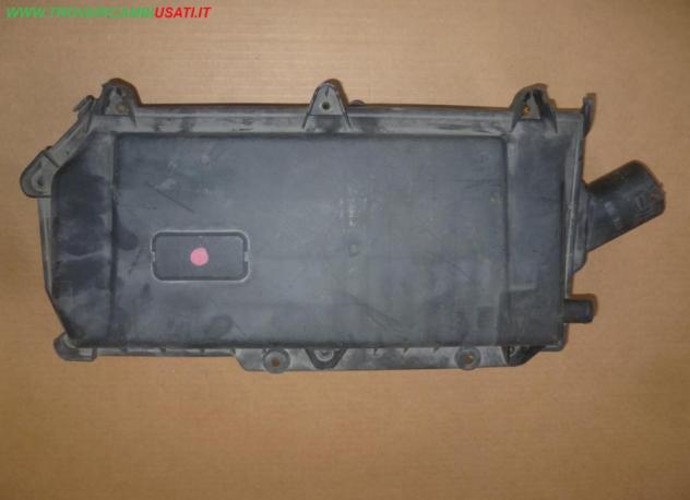 FILTRO ARIA COMPL. PORTAFILTRO 1.6 BZ VOLKSWAGEN GOLF (1J)  Meccanica  Motore  Filtri  Filtro aria  SEAT - TOLEDO - 01-09-1995 - 01-09-1998, SKODA - O