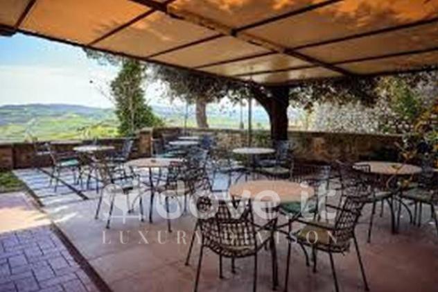 Rustico / Casale di 900 m² con più di 5 locali e box auto in vendita a Pienza - Foto 19