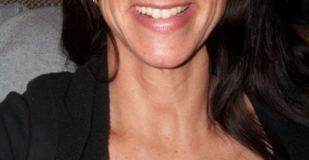Donna di Venezia, 49 anni.  Fisico Tettona Tel: