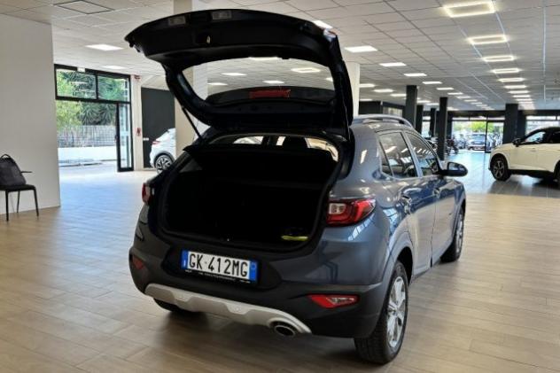 KIA Stonic 1.2 DPI ECO GPL Urban rif. 24108627 - Foto 7