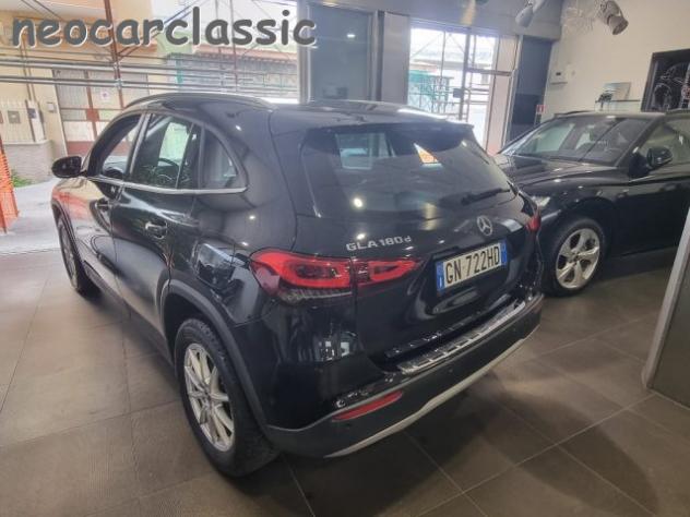 MERCEDES-BENZ GLA 180 d Automatic Business rif. 23773387 - Foto 5