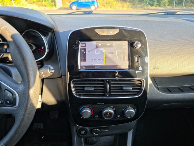 Renault Clio dCi 8V 75 CV 5 porte Duel2 CV-75 E6 Manuale NEO 2019 - Foto 10