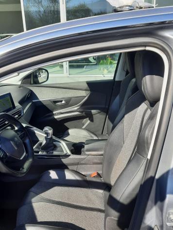 Peugeot 3008 1.5 BlueHdi 130 Cv S&S Allure - Foto 5