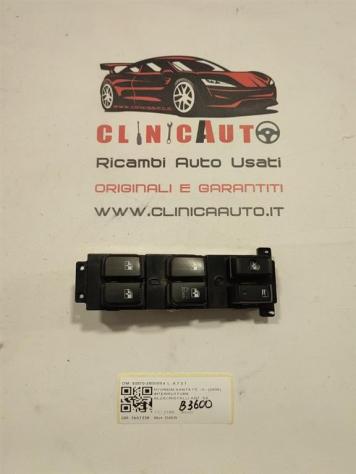 PULSANTIERA ANTERIORE SINISTRA HYUNDAI Santa Fe 3° Serie 93570-2B500S4 D4EB (0612)
