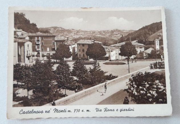 Castelnovo ne' Monti - Via Roma e giardini
