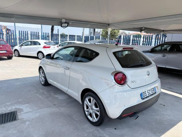Alfa Romeo MiTo 1.6 JTDm 16V Distinctive Sport Pack - Foto 5