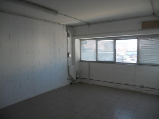 Immobile di 130 m² in affitto a Rho - Foto 6