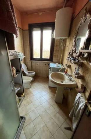 Immobile in asta di 146 m² con più di 5 locali in vendita a Bagnolo San Vito - Foto 7