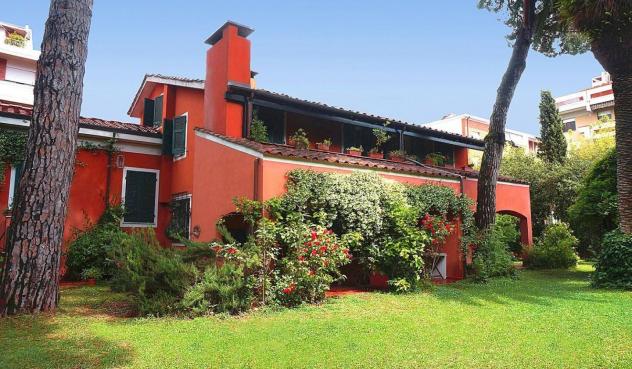 Villa in vendita a Avenza - Carrara 400 mq Rif: 966171 - Foto 2