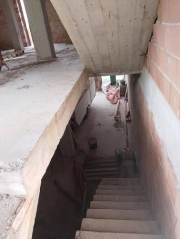 Immobile in asta di 226 m² con più di 5 locali in vendita a Trevi - Foto 8