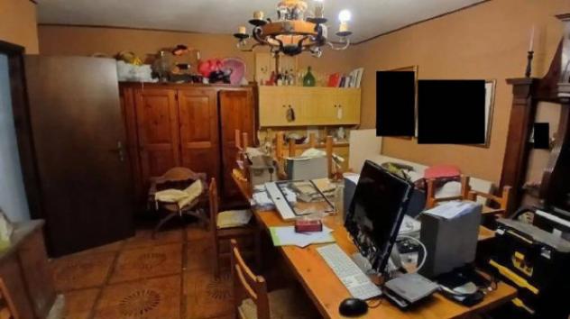Immobile in asta di 190 m² con più di 5 locali in vendita a Zevio - Foto 2