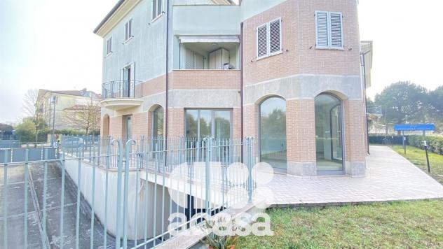 BELLISSIMI LOCALI - Foto 10