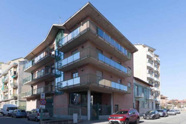 Immobile di 280 m² con 1 locale in vendita a Torino - Foto 2