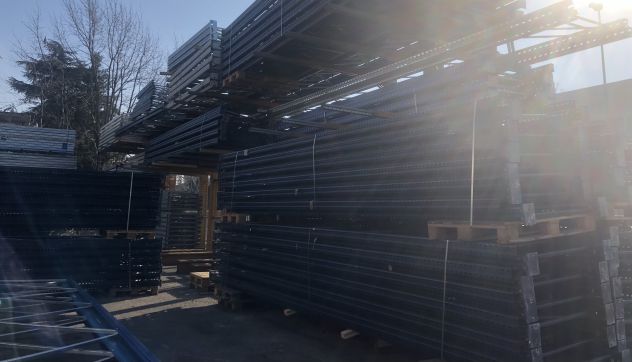Scaffali usati senza rischi - Foto 2