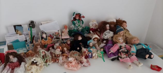Collezione 35 Bambole in porcellana - Foto 3