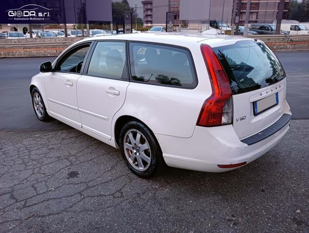 Volvo V50 1.6D4 115 CV Kinetic - Foto 6