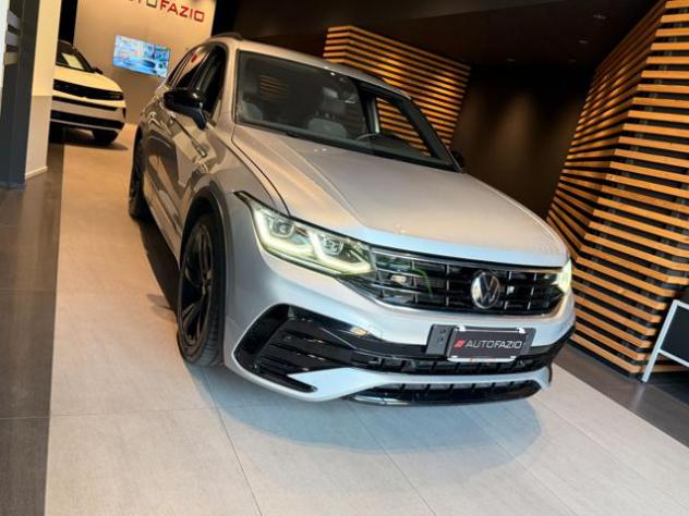 VOLKSWAGEN Tiguan 2.0 TDI 150 CV SCR DSG R-Line rif. 23956006 - Foto 6
