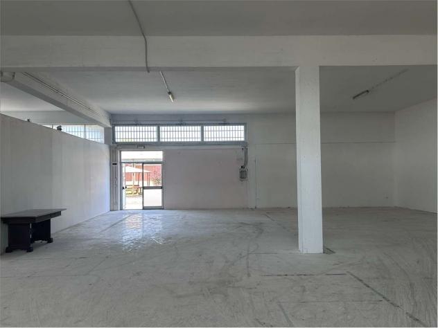 N2540SP - Affittiamo magazzino 400 mq altezza 4,50 m - Foto 4