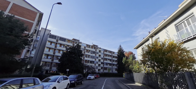 TRILOCALE A ZONA FORLANINI LIBERO DA SUBITO CON BALCONE - Foto 6