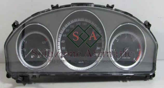 Mercedes Classe C250 quadro strumenti A2049003905