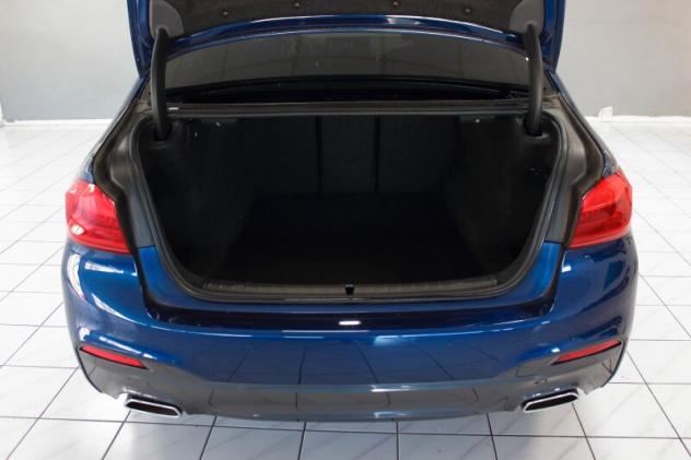 BMW Serie 5(G30/31/F90) 520d aut. Msport - Foto 8