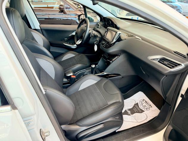 Peugeot 2008 1.2benz 82cv Autom. Gancio Tr - Foto 8