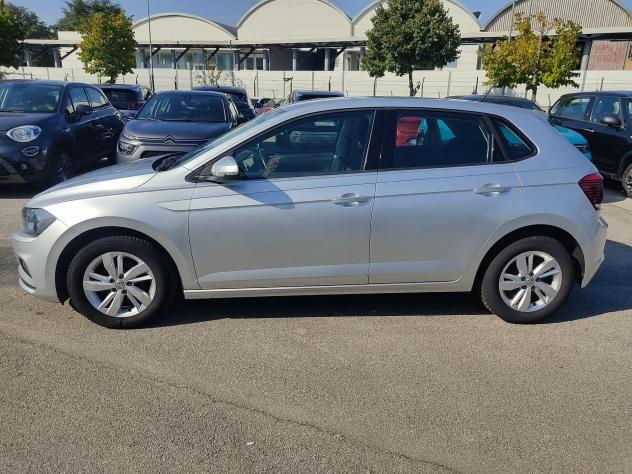 Volkswagen Polo VI 2017 5p 1.0 evo Comfortline 80cv - Foto 5