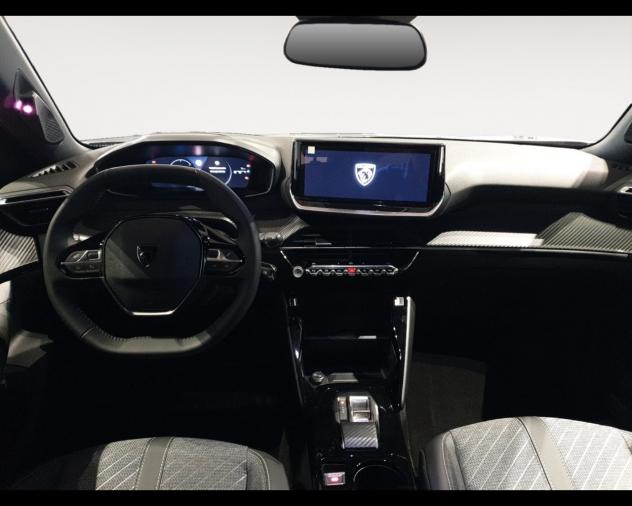 Peugeot 2008 Allure Hybrid 110 e-DCS6 - Foto 8