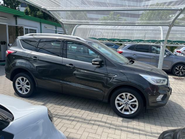 Ford Kuga 1.5 TDCi 120CV S&S 2WD Business - Foto 6