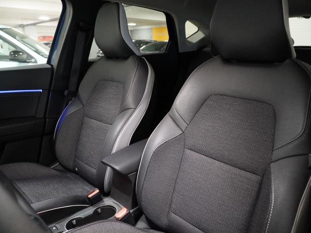 Renault Captur II 1.6 E-Tech Hybrid Intens 145cv auto - Foto 8
