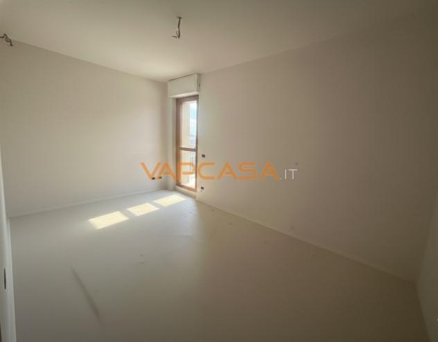 Esclusivo Attico Moderno con Terrazza Panoramica a Livello - Foto 14