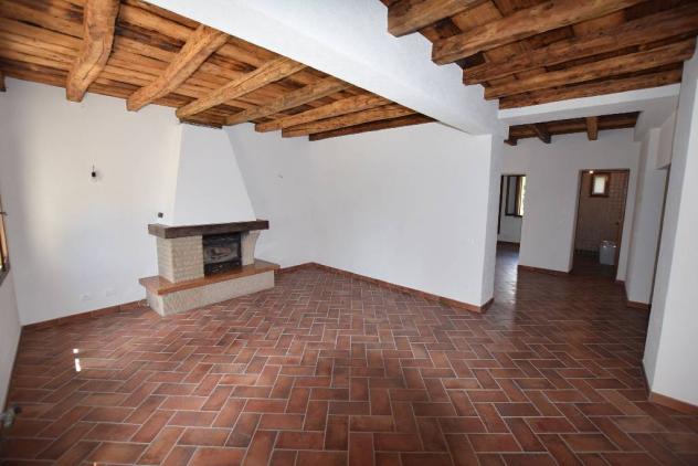 VILLA di 8 vani e di 380 mq (VOLPAGO DEL MONTELLO) rif. BI91D_5 - Foto 2
