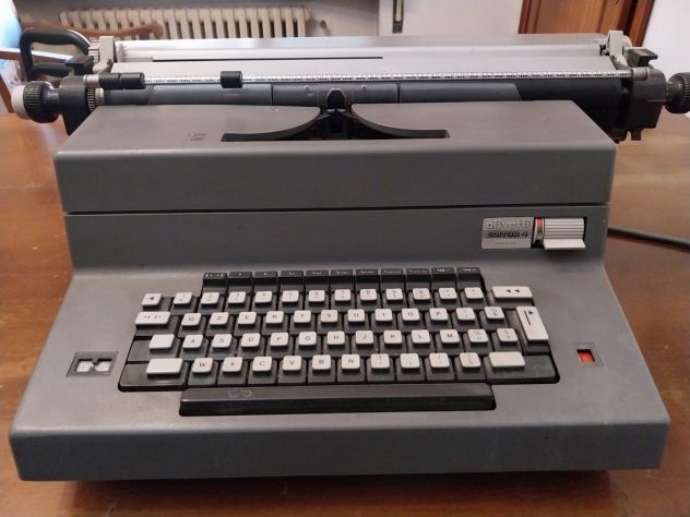 Macchina da scrivere Olivetti Editor 4 - Foto 2
