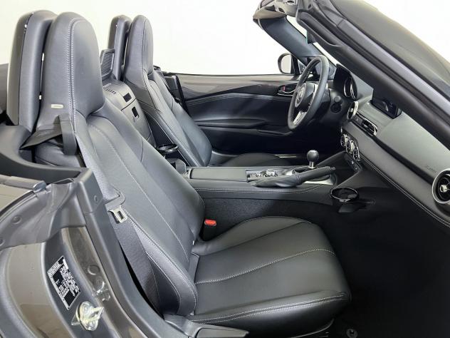 Mazda MX-5 MX-5 1.5 Exclusive-Line Driver Assistance 132cv - Foto 9